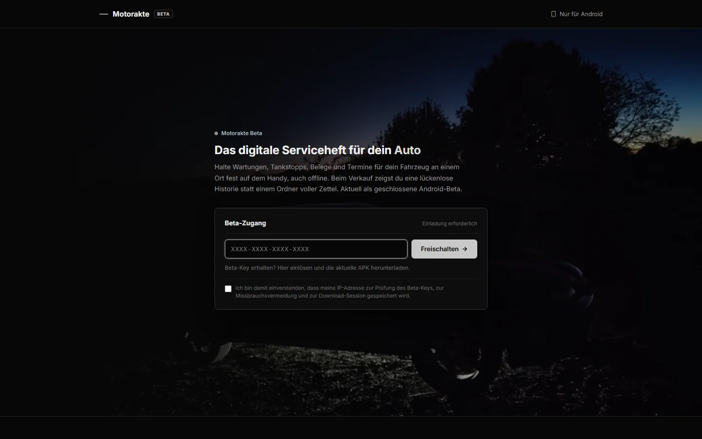 Startseite von Motorakte mit Beta-Zugang vor einem Fahrzeugmotiv
